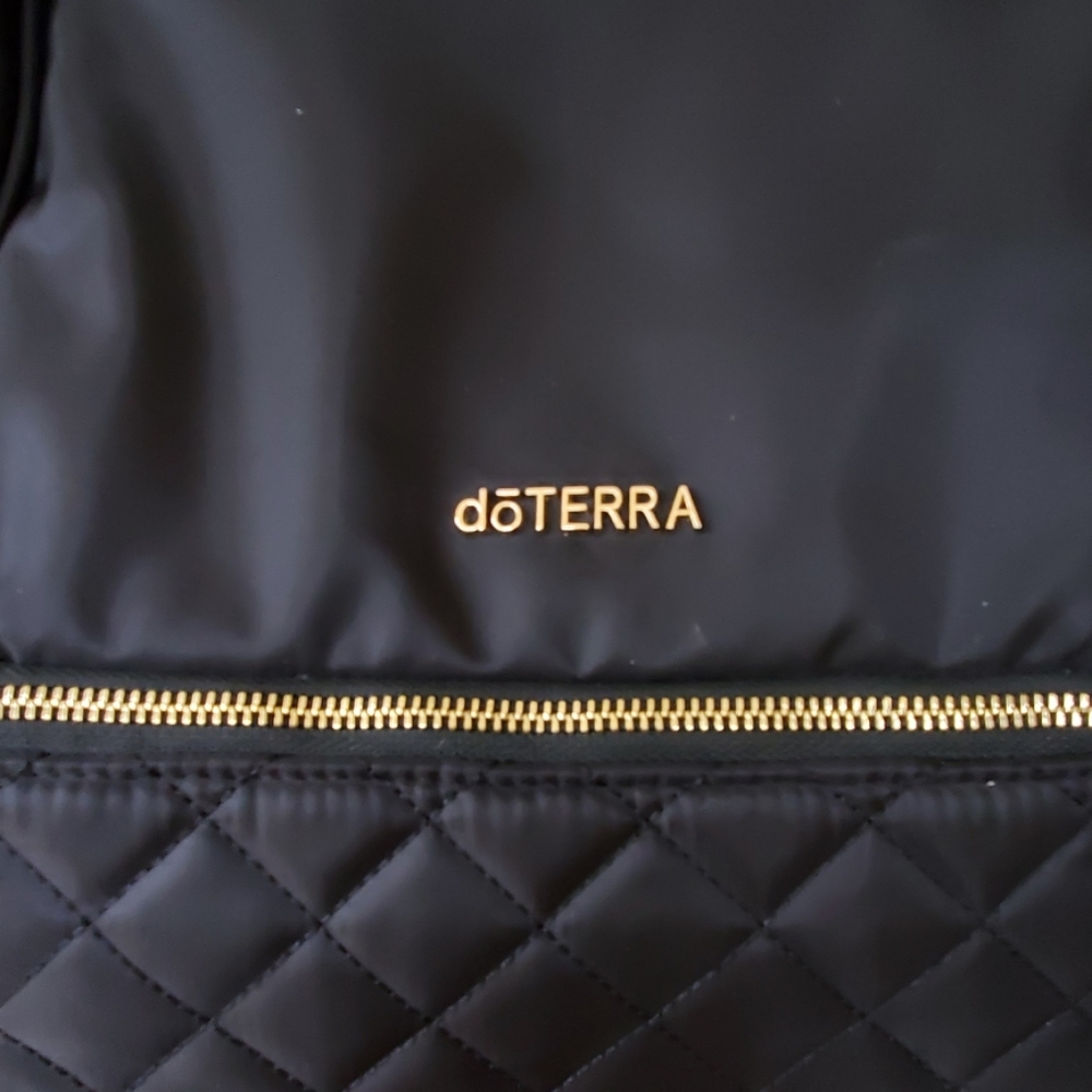 DoTerra Essential Oils backpack - Picture 2 of 7